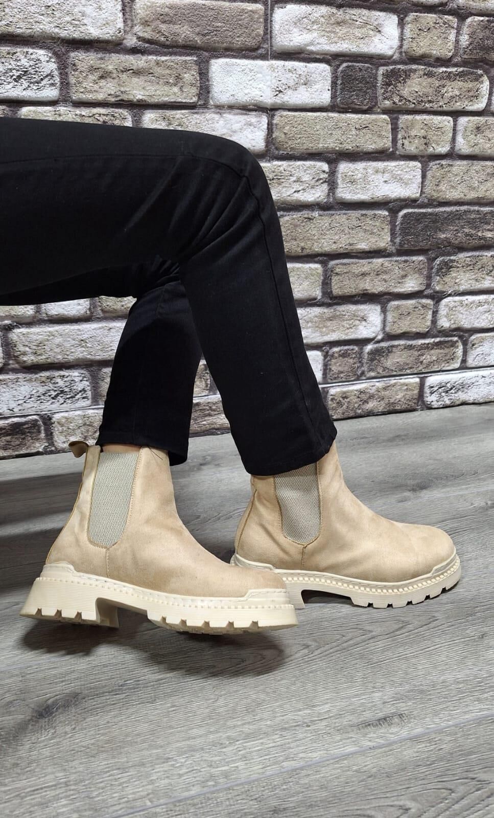 Yandan Lastikli Kalın Taban Günlük Kısa Süet Bot Bej - 37