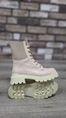 Bağcıklı Lastikli  Kaymaz Kauçuk Kalın Taban Kadın Günlük Bot Bej - 40