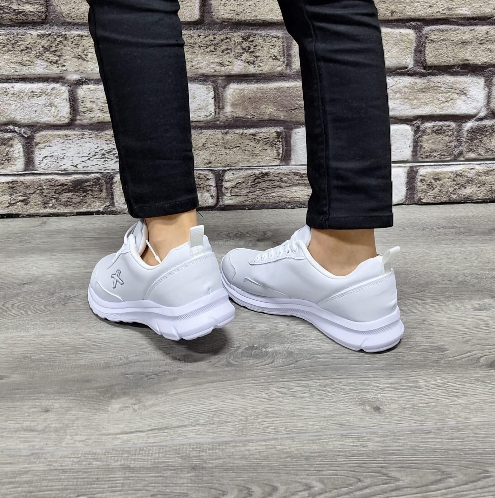 Rahat Konforlu Bağcıklı Günlük Spor Ayakkabı Sneaker Beyaz - 36