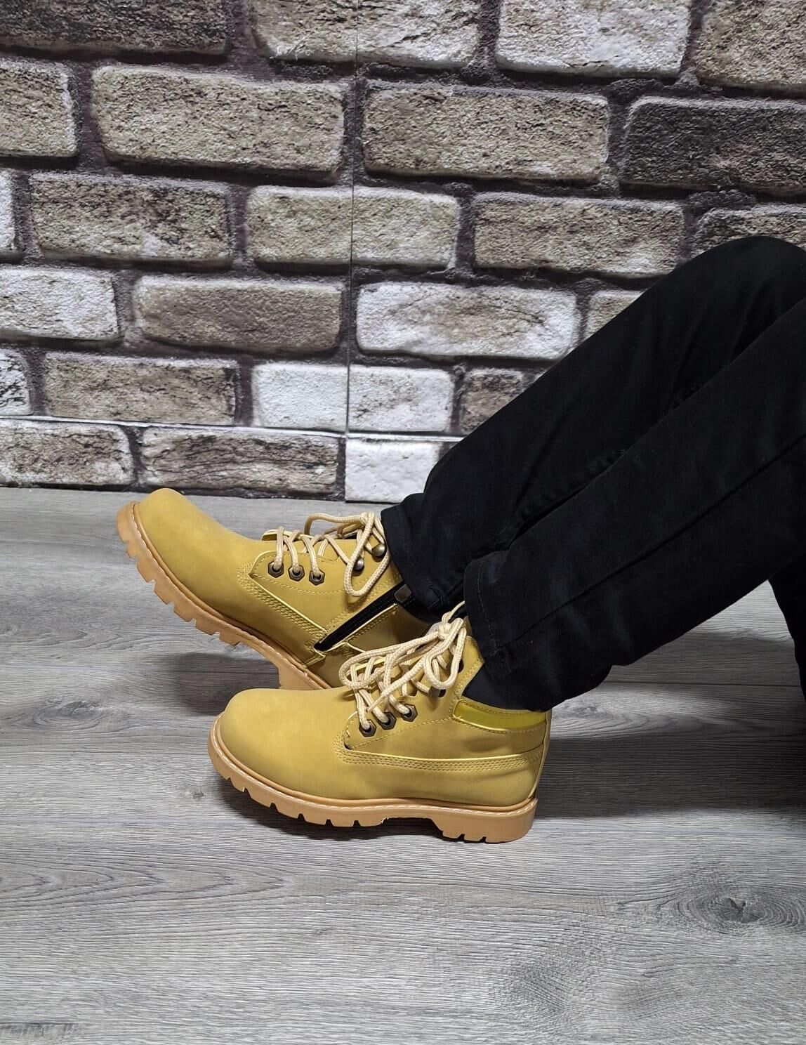 Rahat Kaymaz Kauçuk Taban Soğuğa ve Suya Dayanıklı Nubuk Bot Cat Modeli Sarı - 34