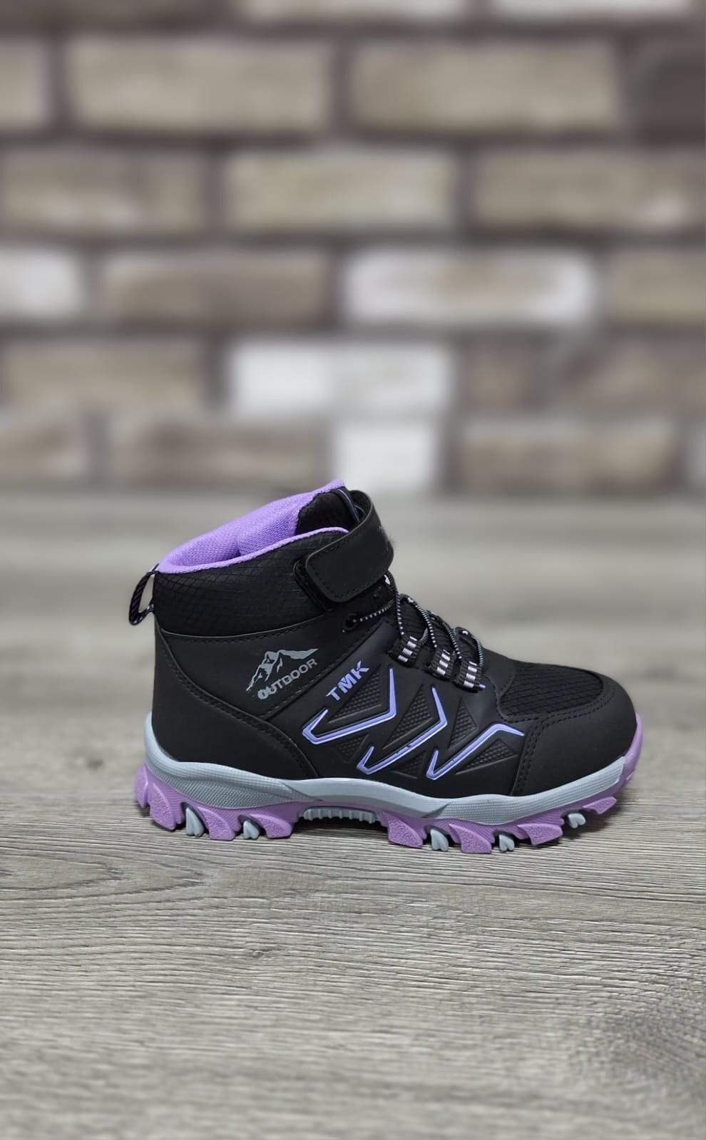 Rahat Konforlu Taban Outdoor Spor  Cırtlı Çocuk  Botu Siyah-Lila - 35