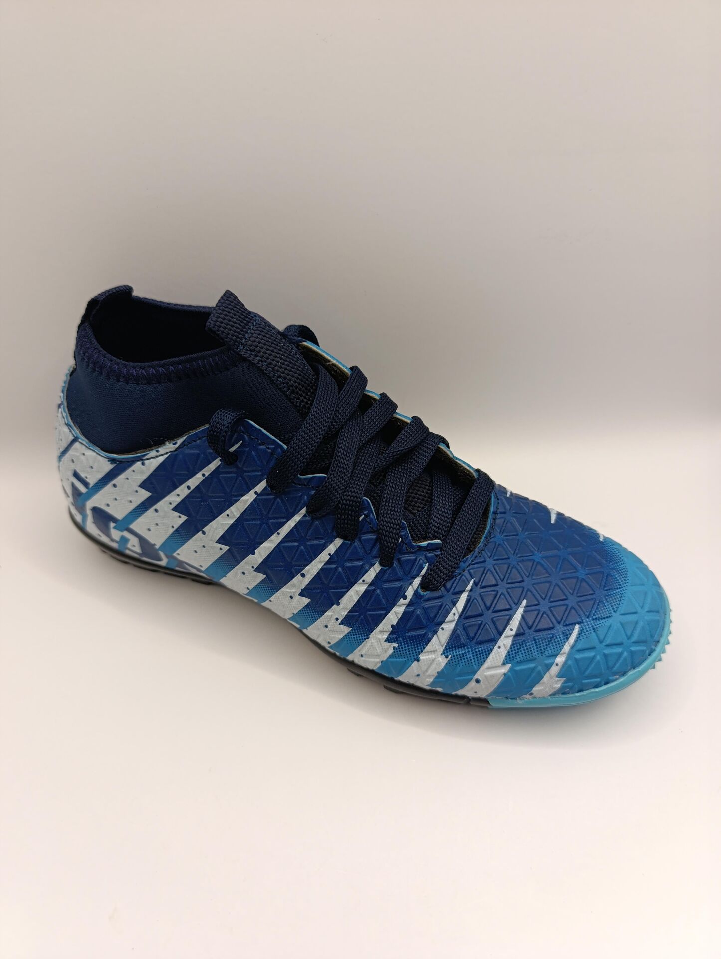 Çoraplı Boğazlı Halı Saha Ayakkabısı Krampon Lacivert - 39