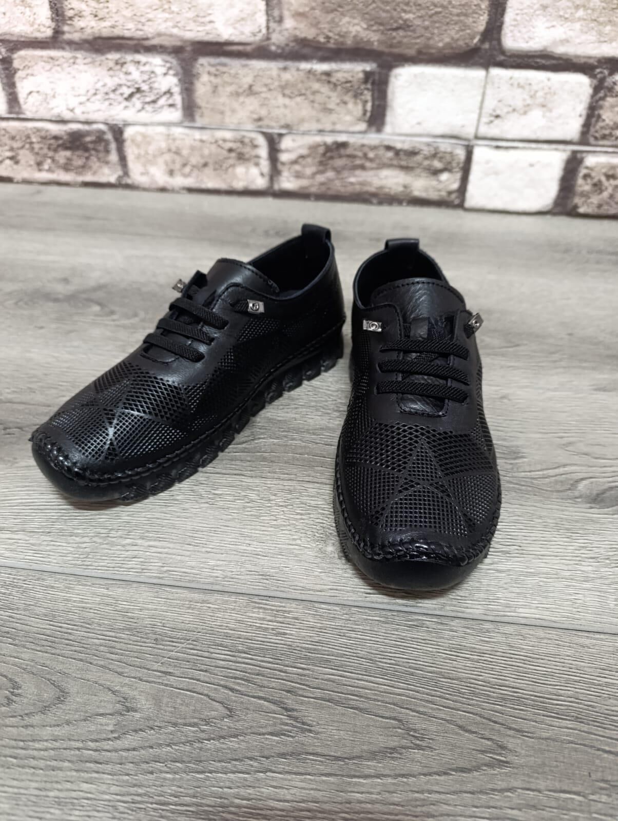 Hakiki Deri Kadın Günlük Lastikli Ortopedik Ayakkabı Siyah - 38